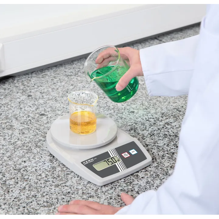 KERN EMB 2200-0 Schulwaage für Lehrbetrieb