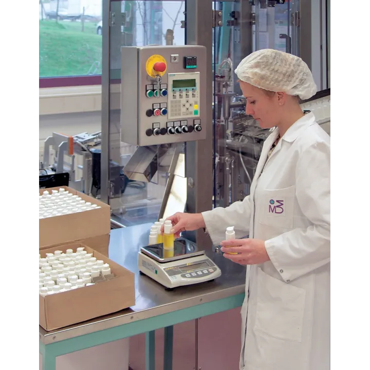 KERN EG 2200-2NM Präzisionswaage